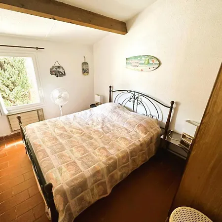 Villa Mazet Felix Pour 6 Personnes Avec Piscine Privee Au Domaine De Valcros A Les Maures